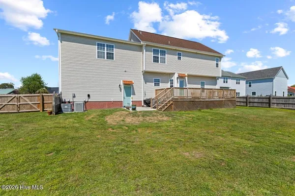$539,900 | 600 Willbrook Circle, Sneads Ferry, NC 28460