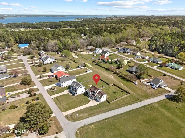 $539,900 | 600 Willbrook Circle, Sneads Ferry, NC 28460