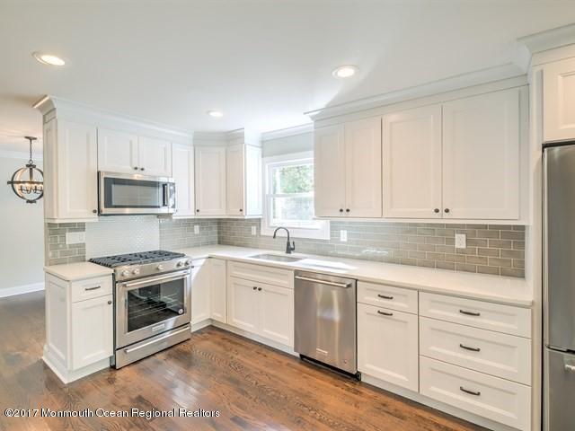 17 Regina Road Morganville, NJ 07751 - Photo 8 of 27 KITCHEN