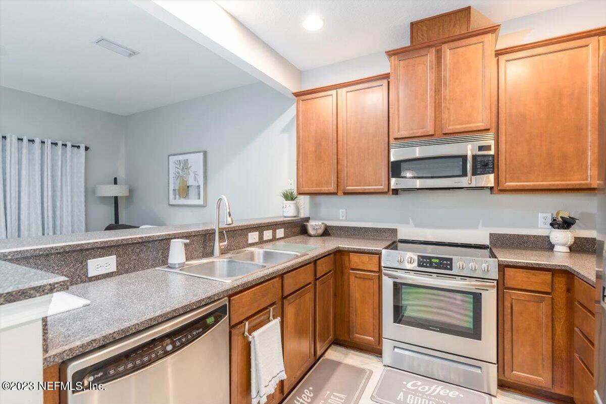 12946 Spring Rain Road Jacksonville, FL 32258 - Photo 13 of 37 15-FULL-015