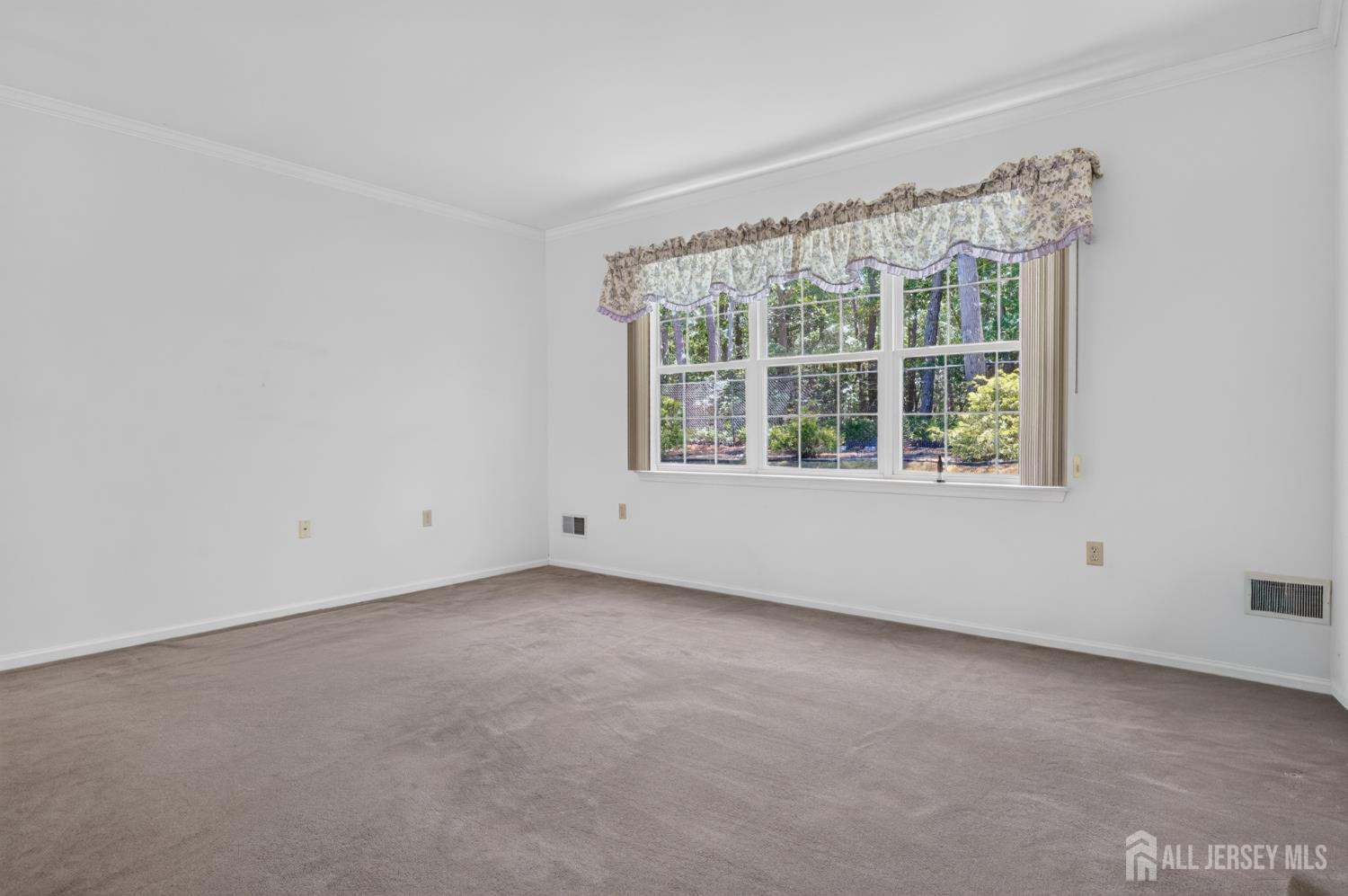 20 Valley Stream Place Barnegat, NJ 08005 - Photo 25 of 37