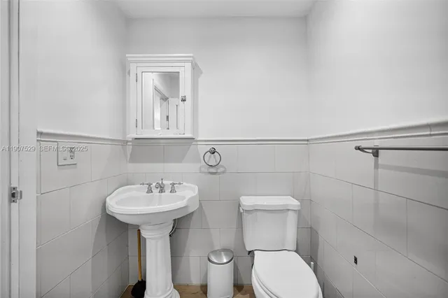 $1,855,000 | 150 Northeast 50th Terrace, Miami, FL 33137