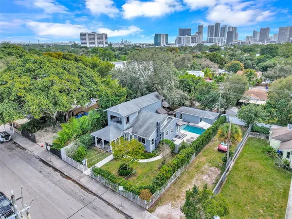 $1,855,000 | 150 Northeast 50th Terrace, Miami, FL 33137