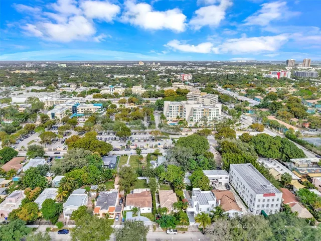 $1,855,000 | 150 Northeast 50th Terrace, Miami, FL 33137