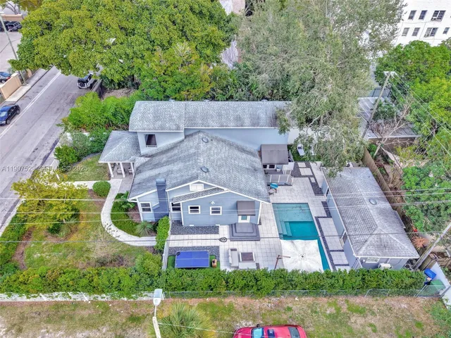 $1,855,000 | 150 Northeast 50th Terrace, Miami, FL 33137
