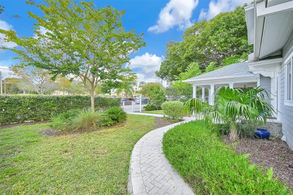 $1,855,000 | 150 Northeast 50th Terrace, Miami, FL 33137