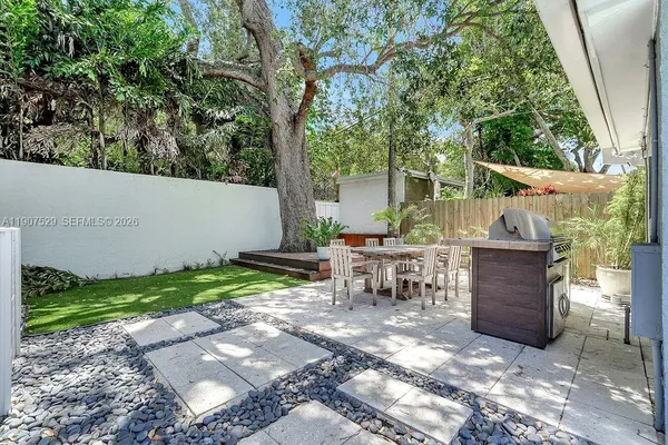 $1,855,000 | 150 Northeast 50th Terrace, Miami, FL 33137
