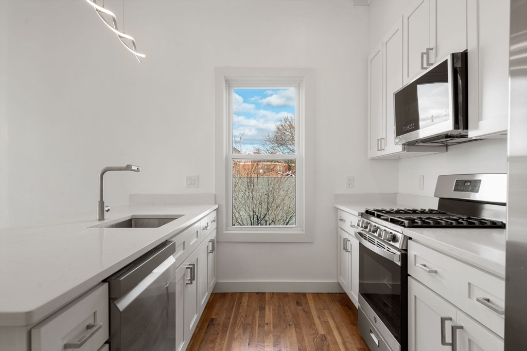 120 Regent Street, Unit 5 Boston, MA 02119 - Photo 6 of 27