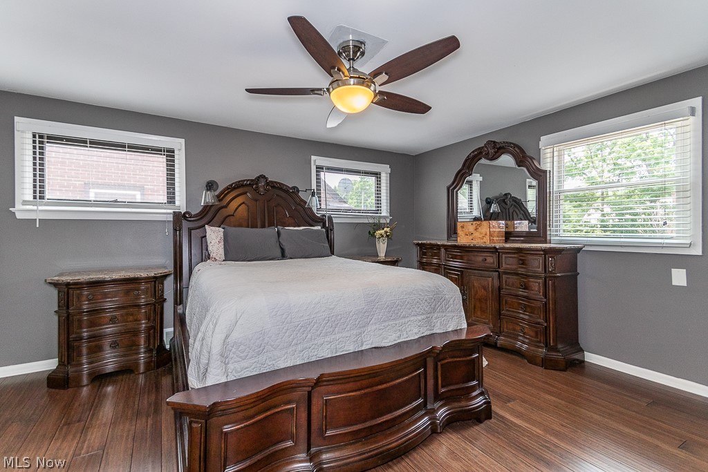 2448 Dysart Road Cleveland, OH 44118 - Photo 20 of 35 LARGE Master Bedroom with New Bamboo Flooring and an On-Suite Master Bath!