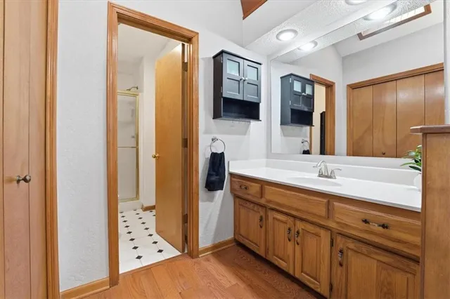 $475,000 | 23617 South Chadwick Drive, Peculiar, MO 64078