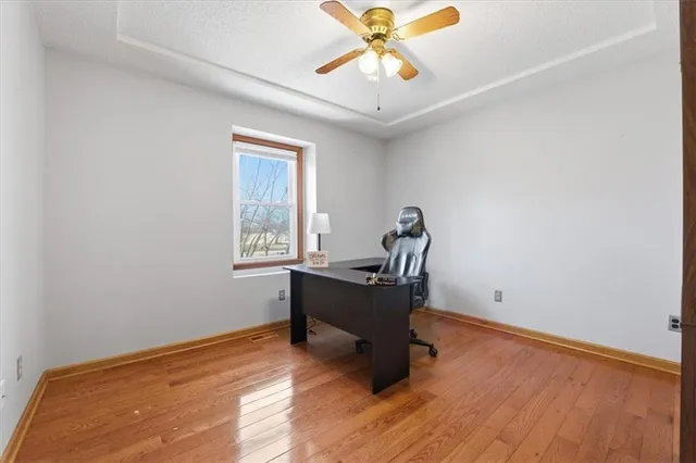 $475,000 | 23617 South Chadwick Drive, Peculiar, MO 64078