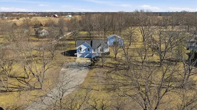 $475,000 | 23617 South Chadwick Drive, Peculiar, MO 64078