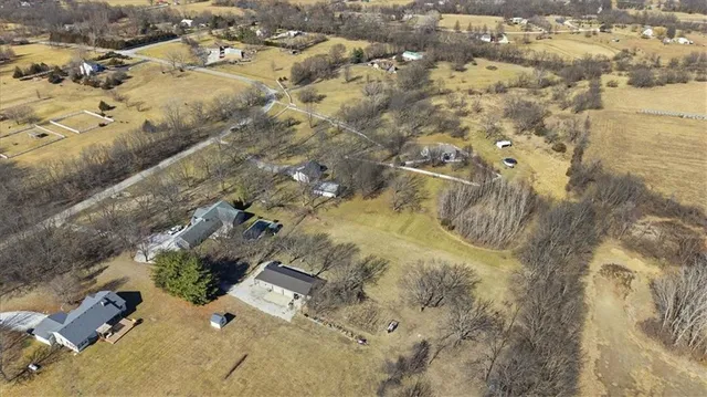 $475,000 | 23617 South Chadwick Drive, Peculiar, MO 64078