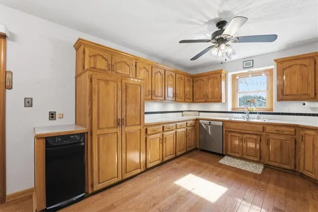 $475,000 | 23617 South Chadwick Drive, Peculiar, MO 64078