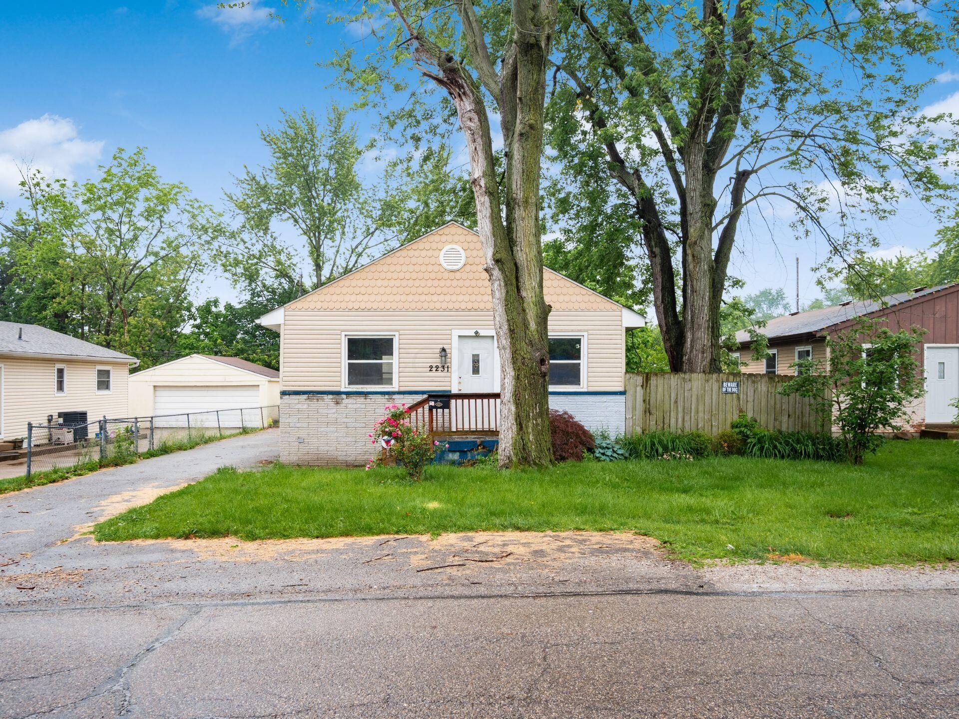 2231 Sale Road Columbus, OH 43224 - Photo 2 of 31 Exterior