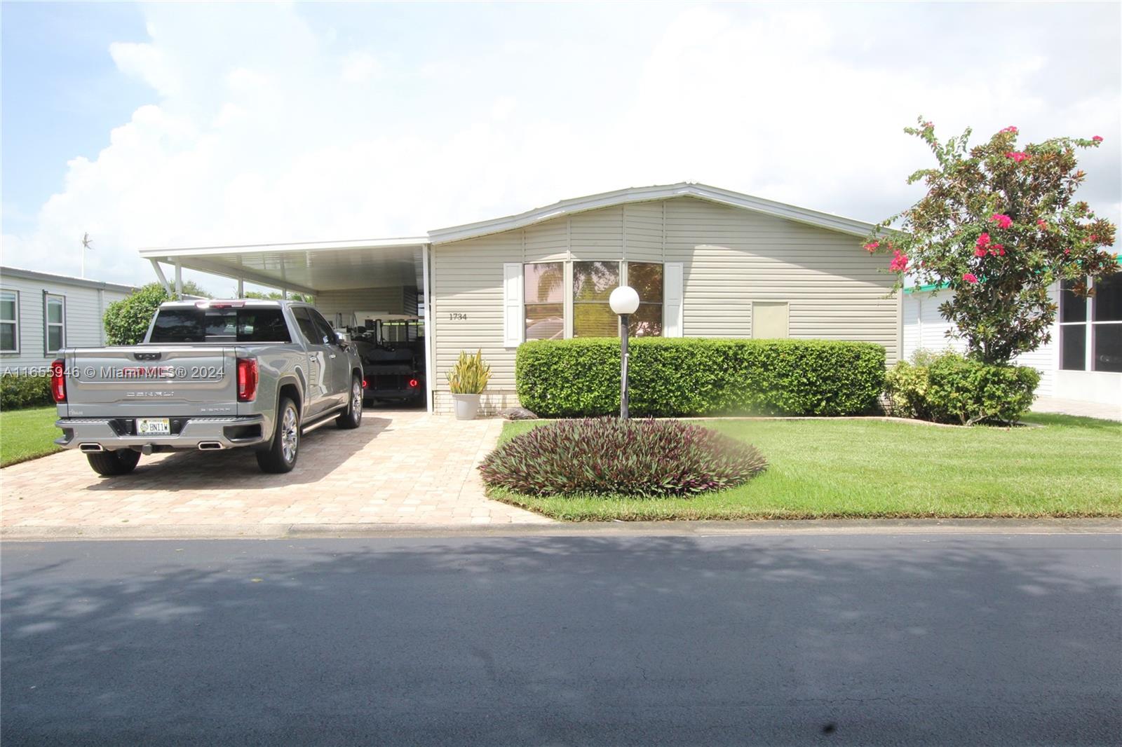 1734 Southwest 35th Circle Okeechobee, FL 34974 - Photo 1 of 39