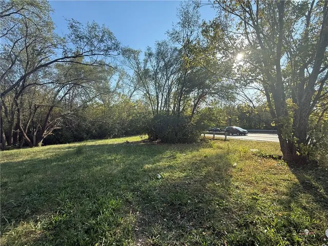 $13,500 | 11201 East 6 Street South, Independence, MO 64054