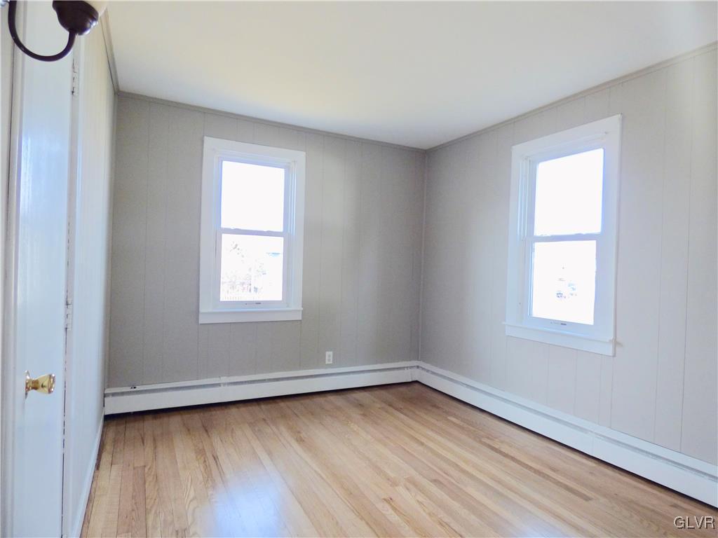 137 Lee Street Emmaus, PA 18049 - Photo 11 of 23