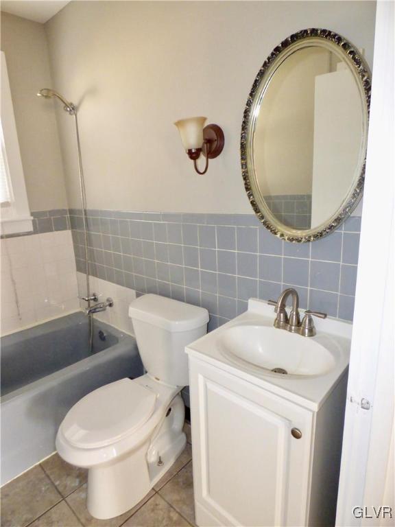 137 Lee Street Emmaus, PA 18049 - Photo 12 of 23