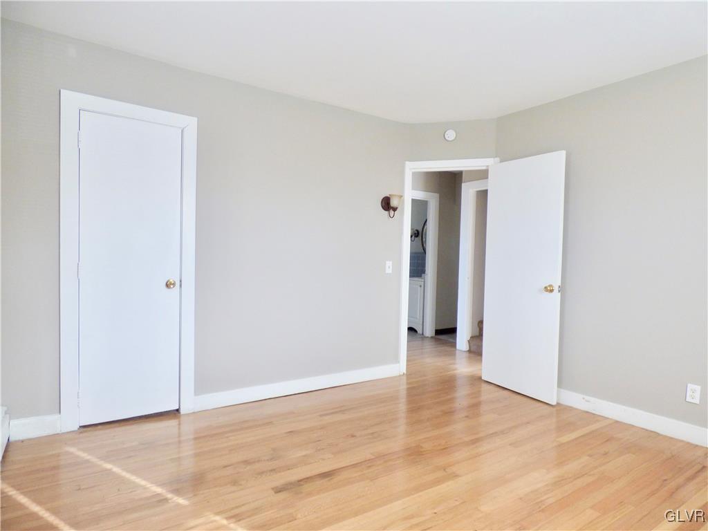 137 Lee Street Emmaus, PA 18049 - Photo 10 of 23