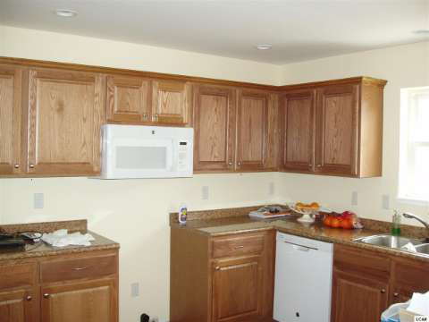 598 Ridge Lane Tecumseh, MI 49286 - Photo 18 of 20 20400749-17.JPG