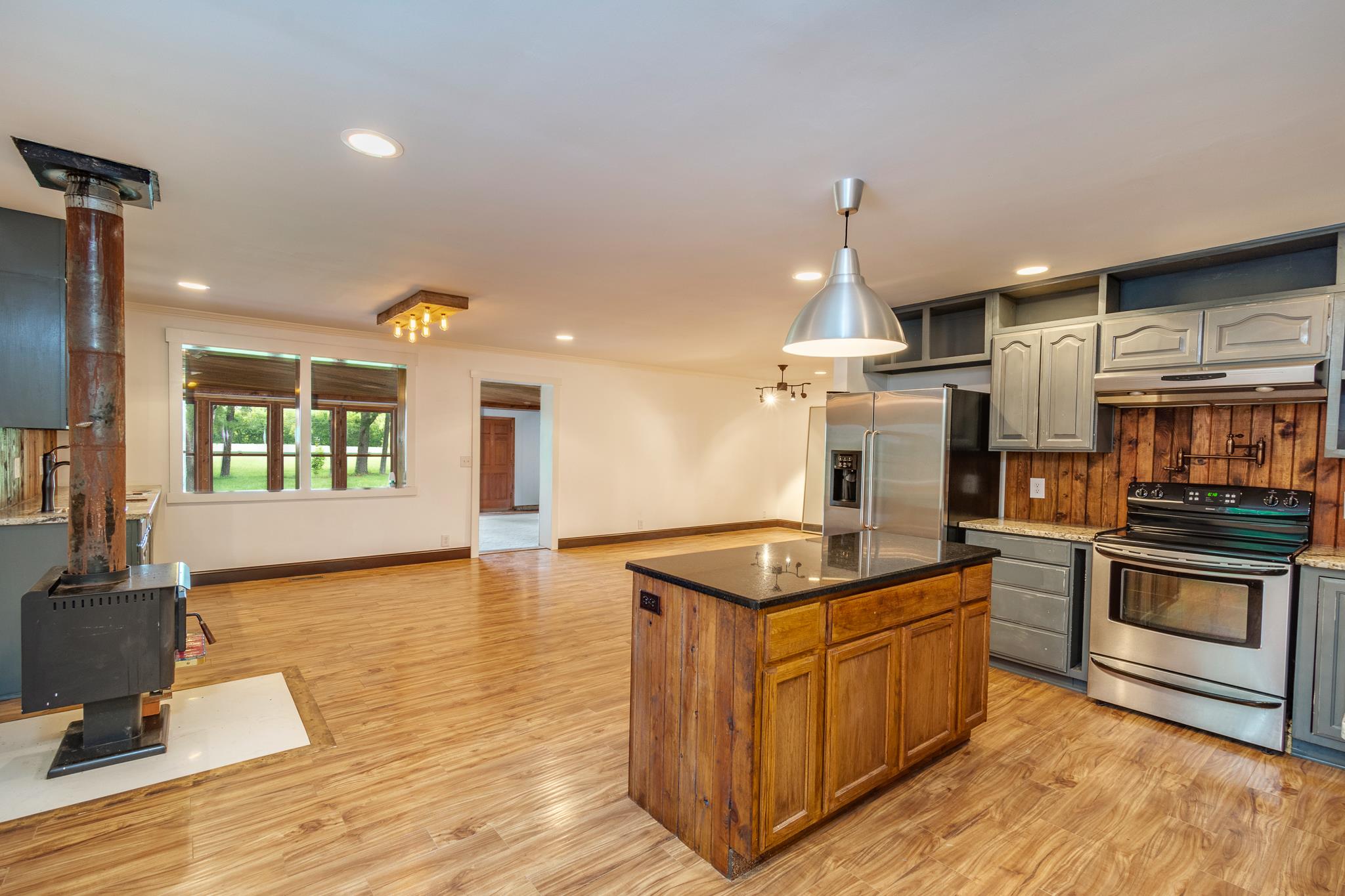 2607 Shacklett Road Murfreesboro, TN 37129 - Photo 5 of 23 Gallery Image 5