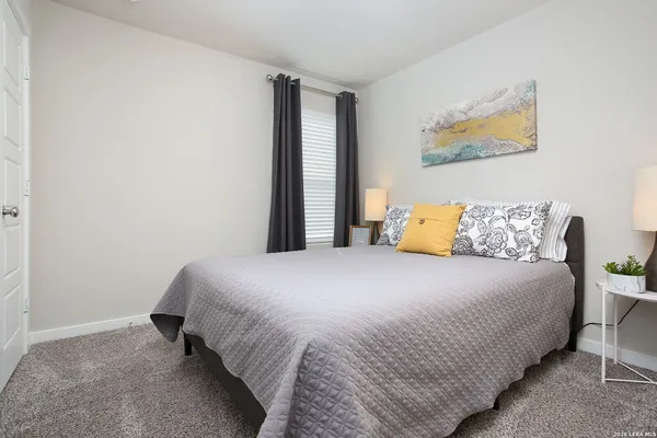 $2,150 | 6943 Emerald Valley, San Antonio, TX 78242