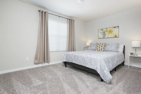 $2,150 | 6943 Emerald Valley, San Antonio, TX 78242
