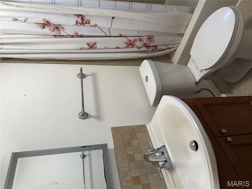 22 Bon Price Terrace St. Louis, MO 63132 - Photo 16 of 22