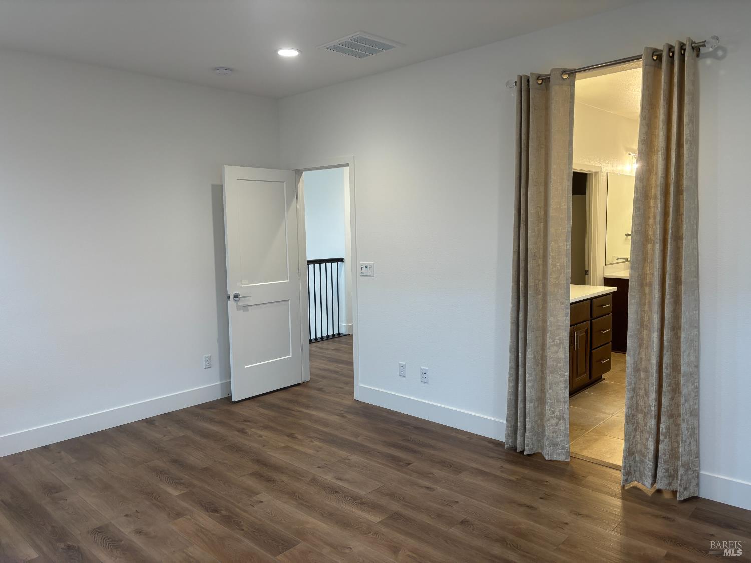 1468 Oak Circle Rohnert Park, CA 94928 - Photo 14 of 36