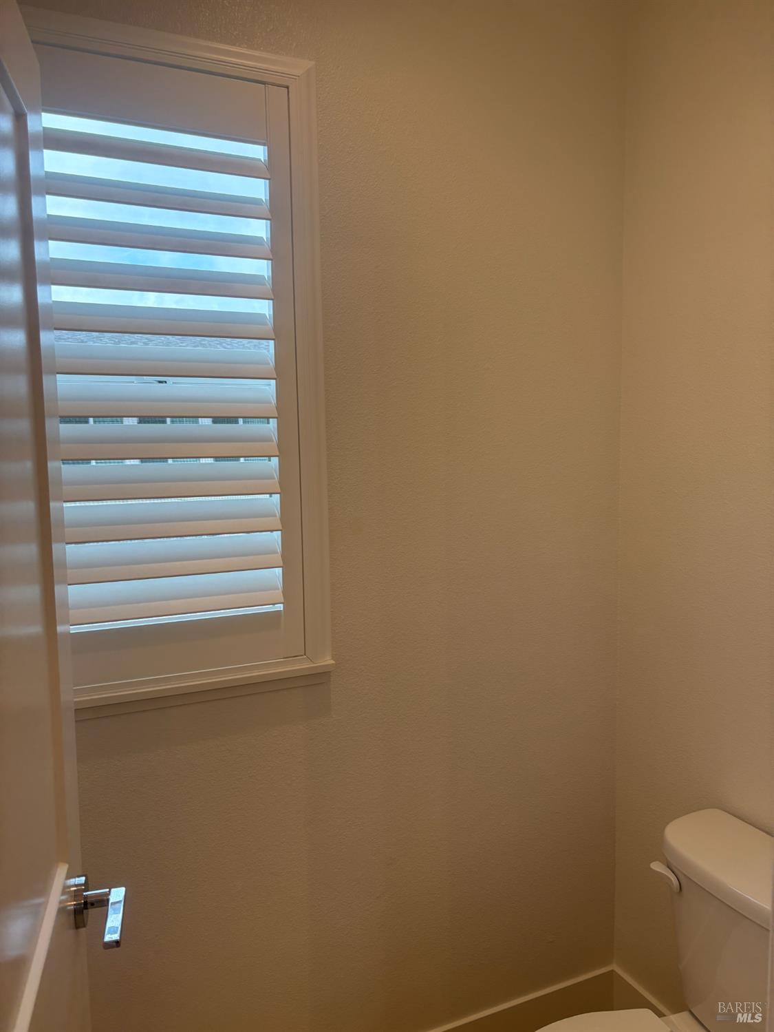 1468 Oak Circle Rohnert Park, CA 94928 - Photo 17 of 36