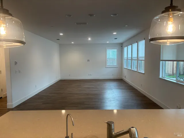 $4,500 | 1468 Oak Circle, Rohnert Park, CA 94928