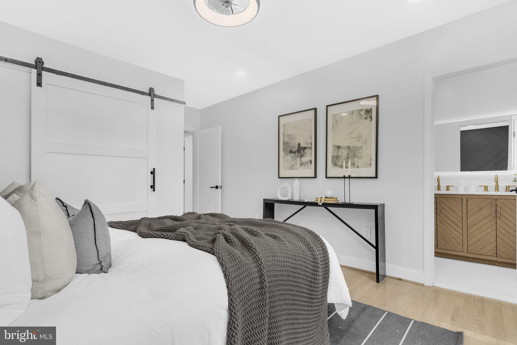 314 Farragut Street Northwest Washington, DC 20011 - Photo 18 of 38