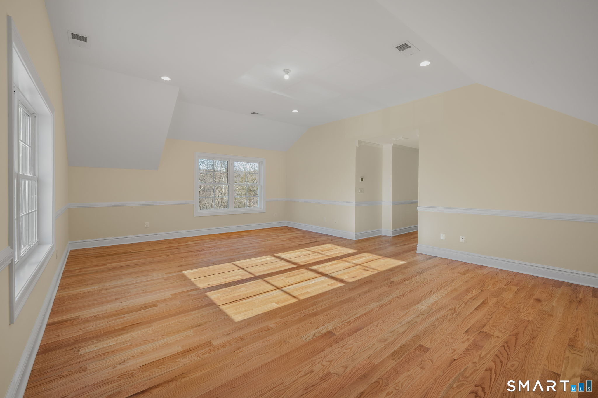 4 Jans Way Andover, NJ 07821 - Photo 17 of 36