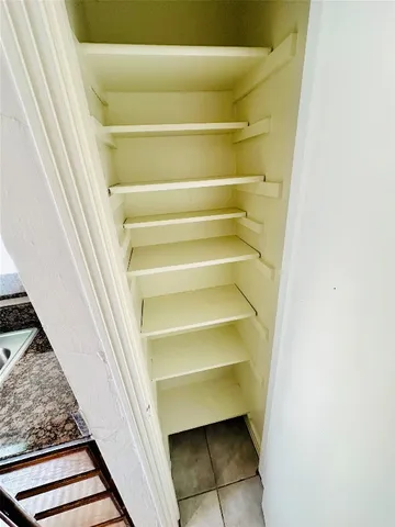 a close up view of a washer and dryer