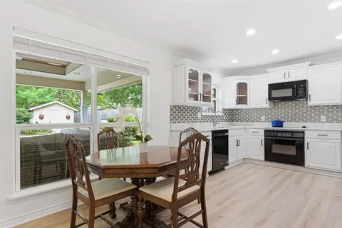 $280,000 | 4524 East Meadow Lane, Lake Charles, LA 70605