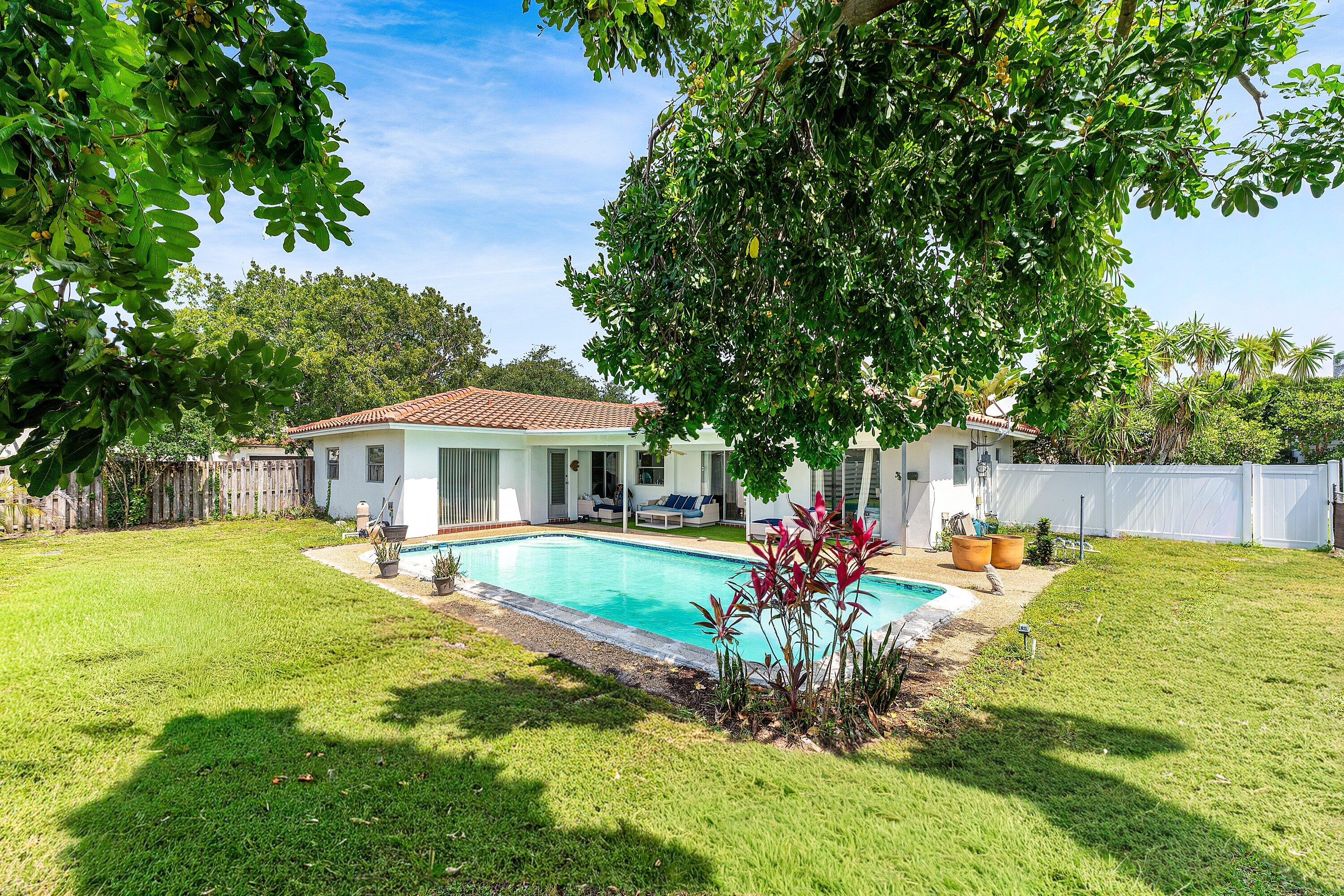 2 Tam O Shanter Lane Boca Raton, FL 33431 - Photo 27 of 41 027-2TamOShanterLane-BocaRaton-FL-33431-