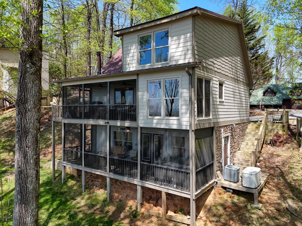 1142 Walnut Ridge Ellijay, GA 30536 - Photo 1 of 56 Main View