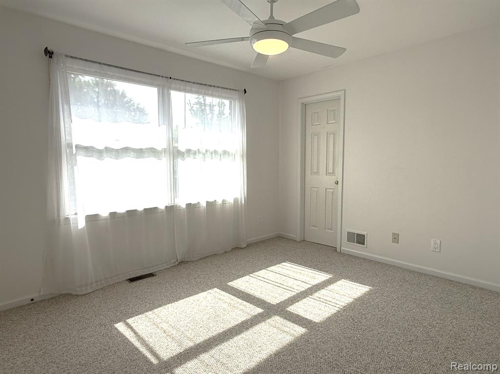 4416 Rochester Road Royal Oak, MI 48073 - Photo 11 of 16