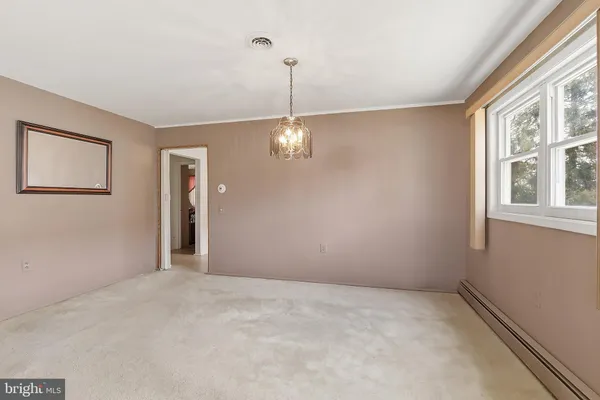 $310,000 | 7 Pavilion Street, Toms River, NJ 08757