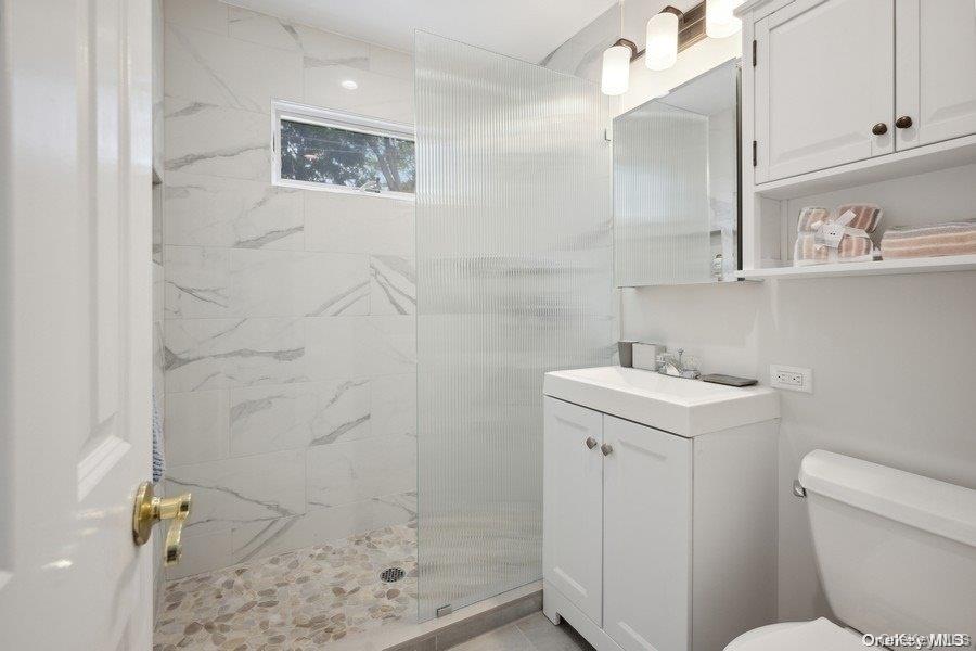 5 Leafy Way Riverhead, NY 11901 - Photo 12 of 15