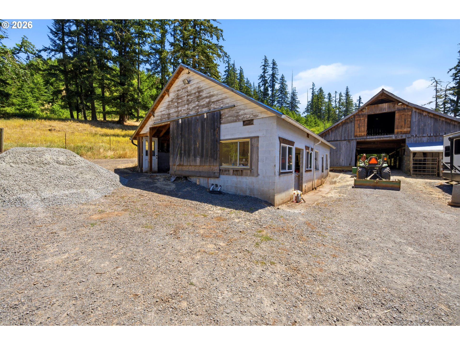37886 South Wilhoit Road Molalla, OR 97038 - Photo 32 of 45
