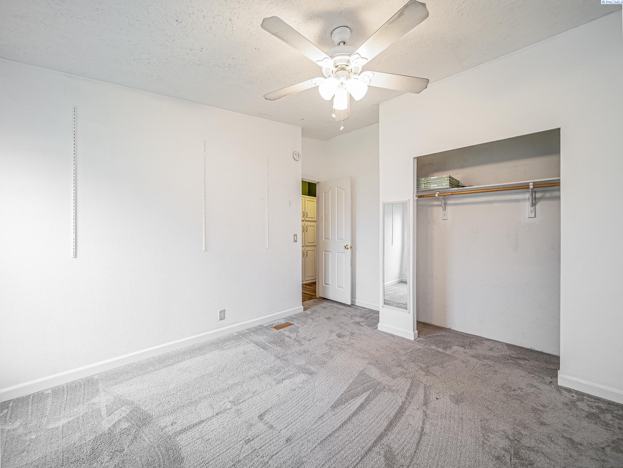 28003 East Ruppert Road Benton City, WA 99320 - Photo 19 of 37 Gallery Image 19