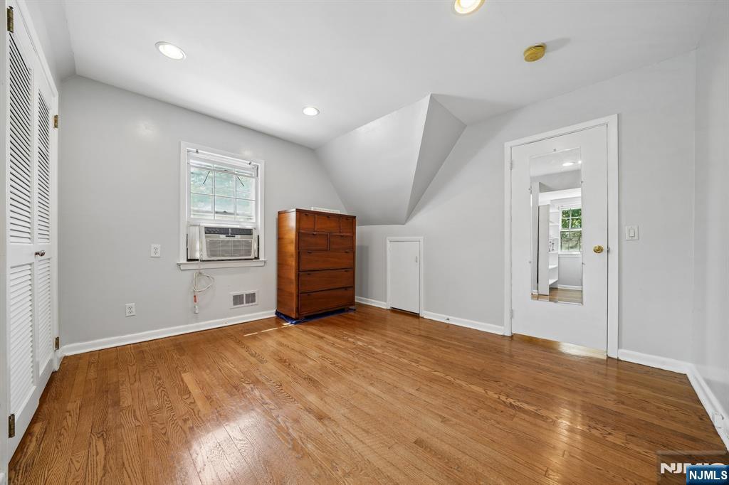 428 Fairfield Avenue Ridgewood, NJ 07450 - Photo 21 of 37