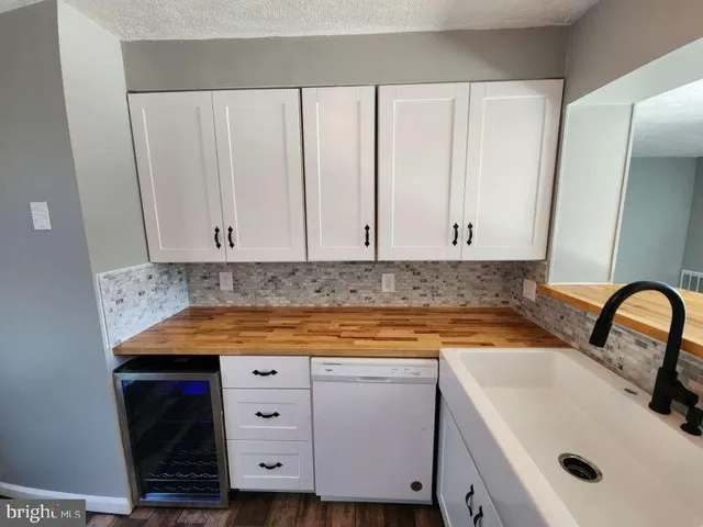 $1,700 | 16442 Canvass Back Court, King George, VA 22485