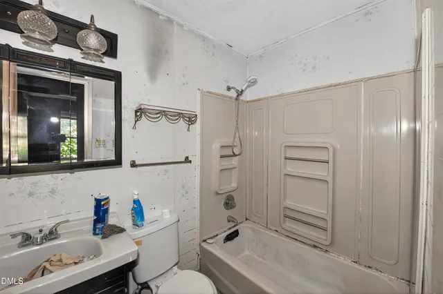 $145,000 | 609 Regina Drive, Spring Lake, NC 28390