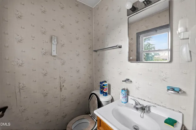 $145,000 | 609 Regina Drive, Spring Lake, NC 28390