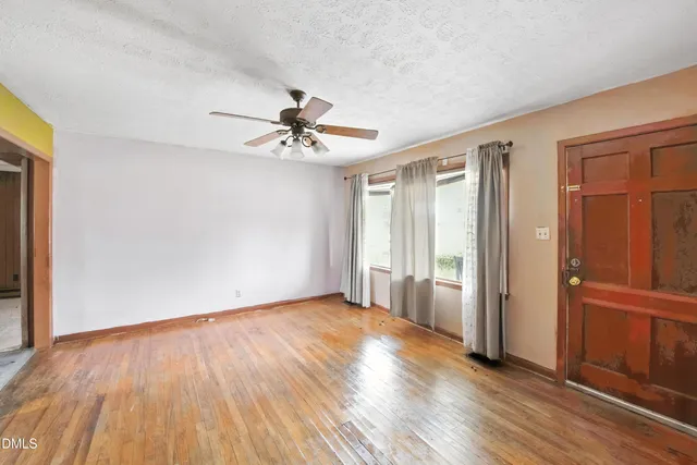 $145,000 | 609 Regina Drive, Spring Lake, NC 28390