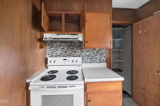 $145,000 | 609 Regina Drive, Spring Lake, NC 28390