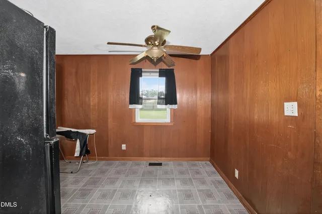 $145,000 | 609 Regina Drive, Spring Lake, NC 28390